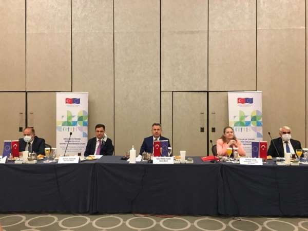 Adana'da Mesleki Teknik Eğitim Yoluyla Sosyal ve Ekonomik Uyum Projesi'nin lansm