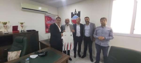 DTSO Başkanı Kaya Diyarbekirspor yönetimi ile buluştu