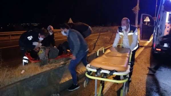 Kaçak mülteci taşıyan minibüs kaza yaptı: 1 ölü, 5 yaralı 