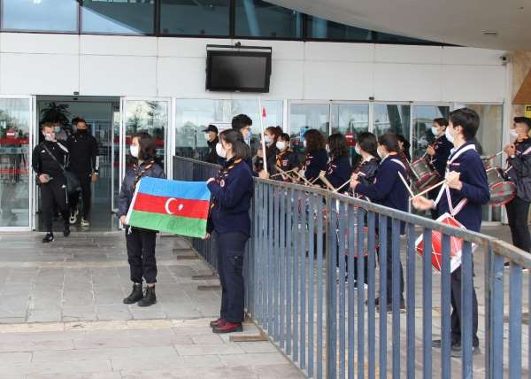 Karabağ, Sivas'ta 'Çırpırdı Karadeniz' türküsüyle karşılandı 