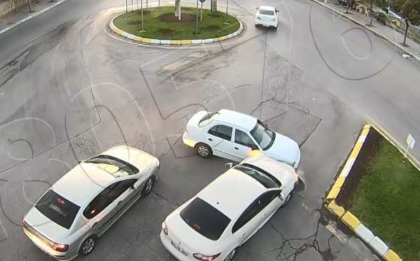 Isparta'da 2 kaza kameralara yansıdı 