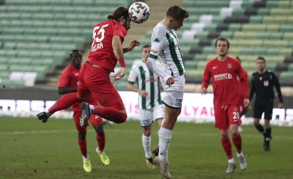 TFF 1. Lig: Bursaspor: 1 - Ümraniyespor: 3