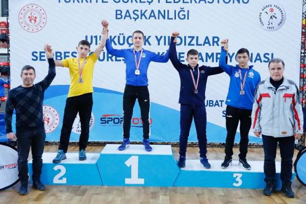 Kağıtsporlu güreşçi Bilal Türkiye şampiyonu oldu 