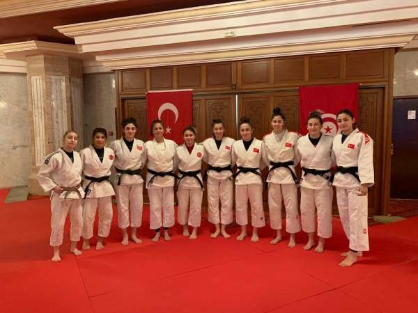 Judocular milli takım kampı için Tunus'ta 