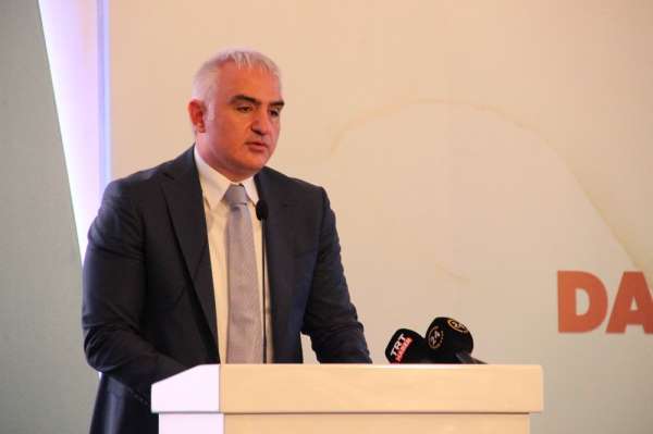 Kültür ve Turizm Bakanı Ersoy: 'Dünya bilgi üzerinden dizayn ediliyor' 