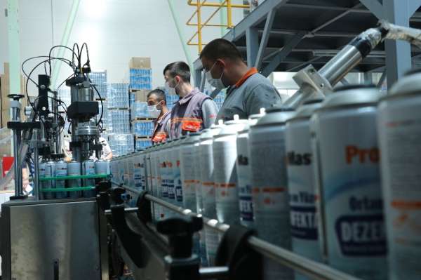 Kocaeli'de üretilen alkolsüz dezenfektan 6 ülkeye ihraç ediliyor 