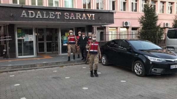 9 yıl önce eşini 26 yerinden bıçaklayarak öldüren zanlı Muş'ta yakalandı