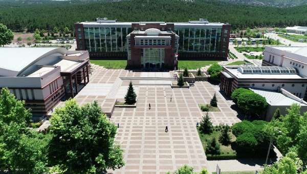 ESOGÜ Türkiye'deki en iyi üniversiteler arasında 25'nci sırada 