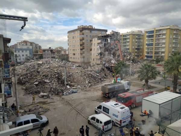Barış sitesi inşaat işçisi: 'Olacak ilk depremde bu binaların yıkılmasını bekliy
