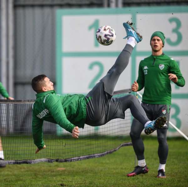 Bursaspor, Ankaraspor maçı hazırlıklarına başladı 