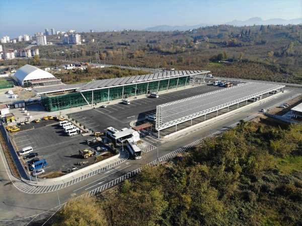 Bu otogar kendi elektriğini kendi üretiyor 