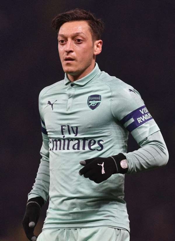 Mesut Özil'e sponsor formülü! 
