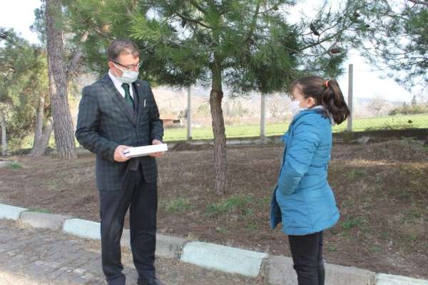 Müdür Yıldız'dan tablet bağışı kampanyasına davet