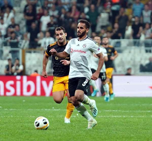 Beşiktaş'ta Douglas sezonu kapattı