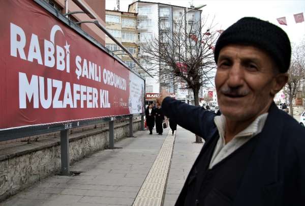 Elazığ 'Şehitler Tepesi Boş Değil' yazılarıyla donatıldı