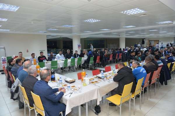 Rektör Akgül, üniversite işçileri ile bir araya geldi