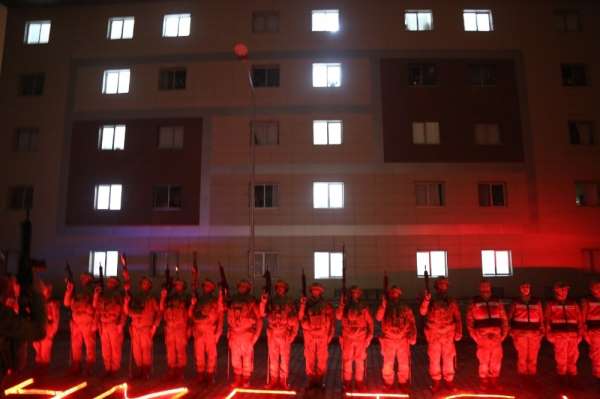 Üniversite öğrencilerinden Mehmetçiğe destek