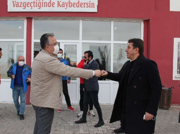 Nevşehir Belediye Başkanı Savran Nevşehir Belediyespor'u ziyaret etti 