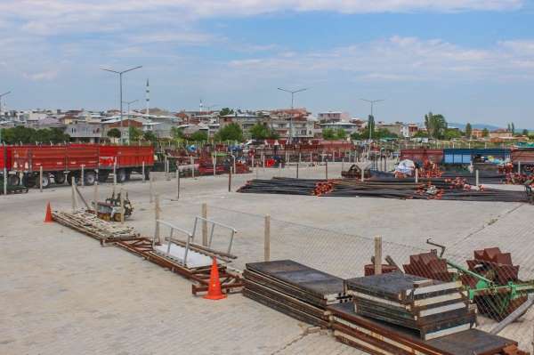 Karacabey'de yoğun ilgi gören tarım otoparkı yaygınlaşıyor 