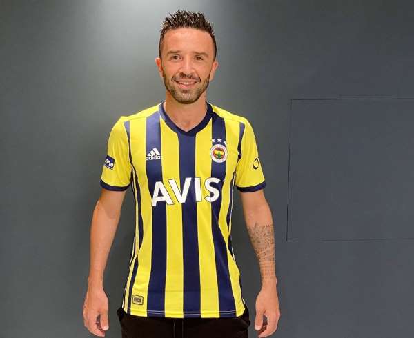 Fenerbahçe Gökhan Gönül transferini açıkladı 
