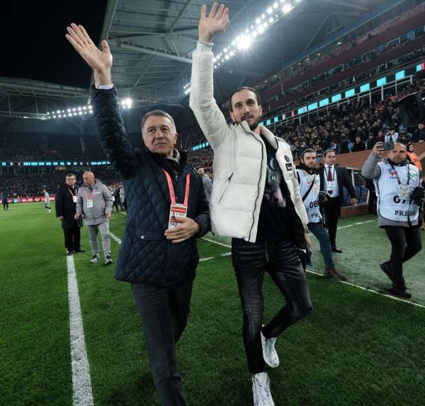 Ahmet Ağaoğlu: 'Transferde para kaybeden değil, para kazanan kulüp haline geldik