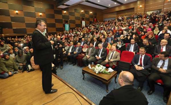 Hayati İnanç sevgisi salona sığmadı 