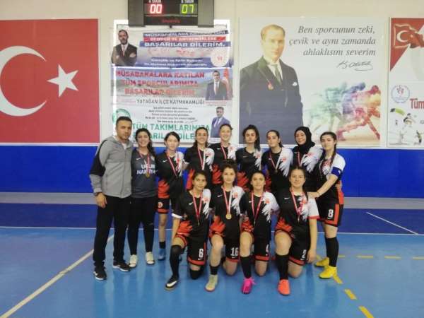 Isparta Spor Liseli Sultanlar, grup birincisi oldu