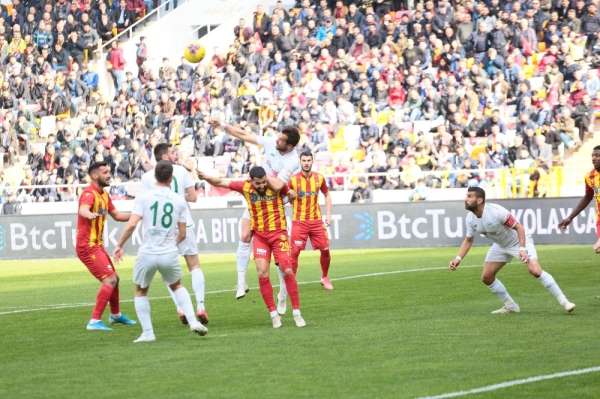 Süper Lig: Yeni Malatyaspor: 0 - Konyaspor: 1 (İlk yarı) 