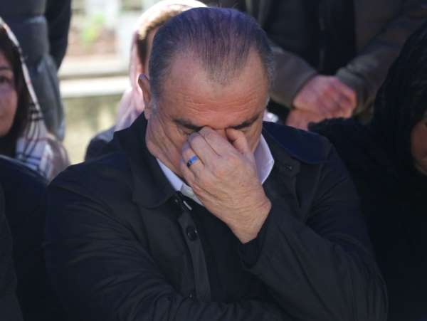 Fatih Terim'e İtalya'dan üzücü haber 