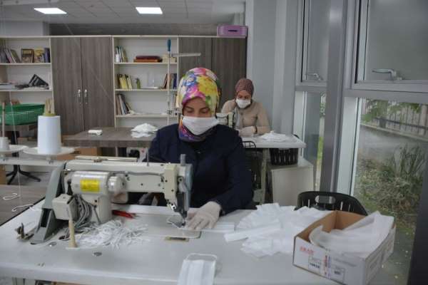 İzmit Belediyesi'nden terzi ve dikiş bilen kadınlara destek