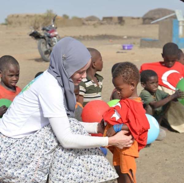 Gamze Özçelik'ten dikkat çeken paylaşım