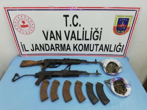 Van'da terör operasyonu, uzun namlulu silahlar ele geçirildi
