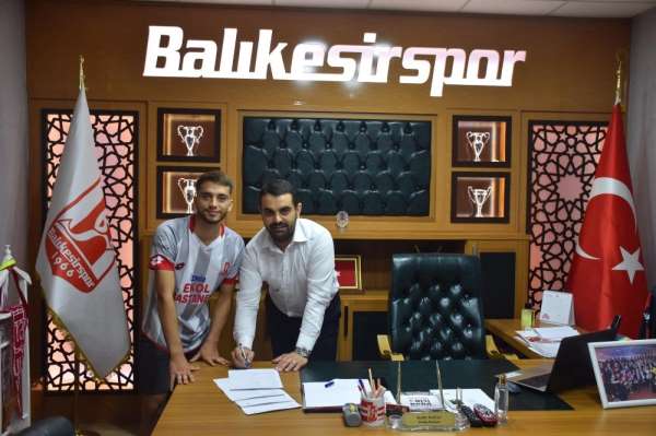 Balıkesirspor Oltion Bilalli ile sözleşme imzaladı 
