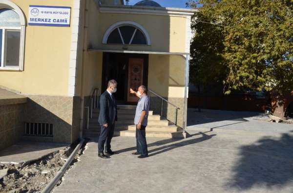 19 Mayıs Belediyesi'nden 'Merkez Camisi'ne çevre düzenlemesi 