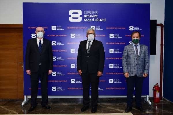 Başkan Kazım Kurt'tan OSB yönetimine övgü;