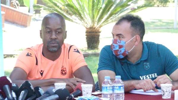 Eddie Newton: 'Trabzonspor'da rüyamı yaşıyorum' 