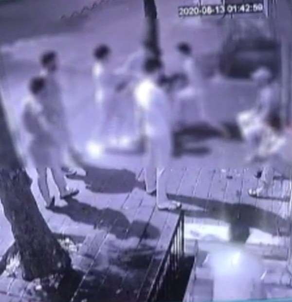 Fatih'te Özbekistanlı gruplar arasında bıçaklı kavga: 1 ölü 