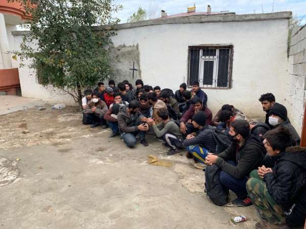 Van'daki göçmen kazasının ardından 2 organizatör gözaltında