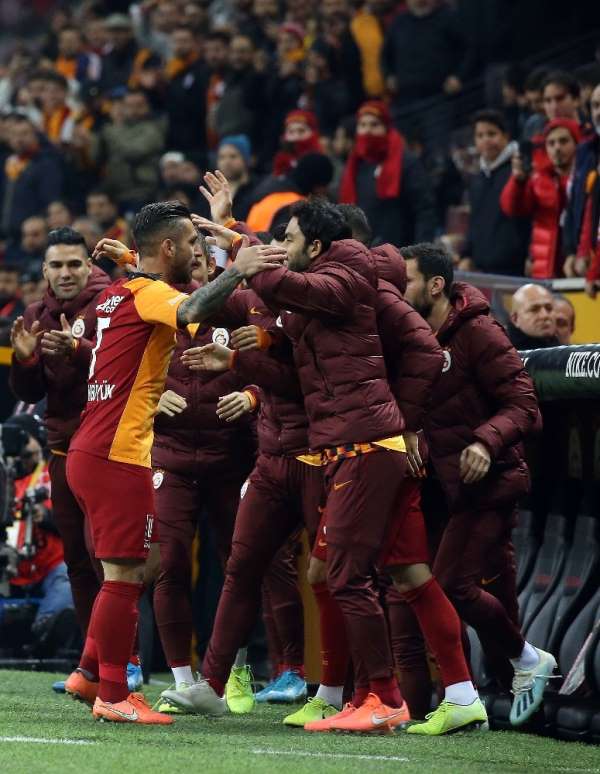 Galatasaray'da 4 maçlık galibiyet hasreti bitti