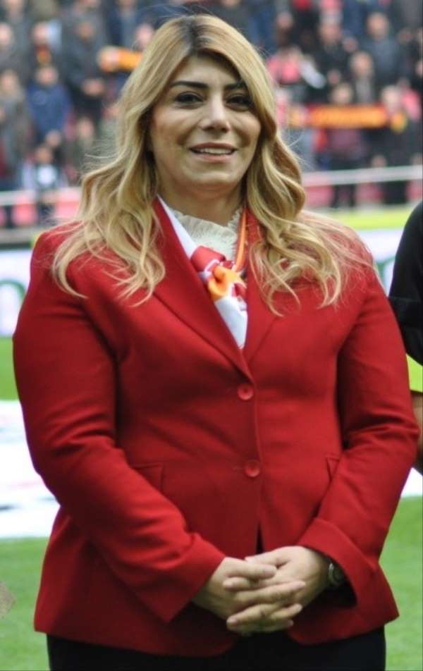 Kayserispor Başkanı Berna Gözbaşı: