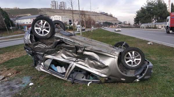 Samsun'da kamyon otomobil ile çarpıştı: 3 yaralı 