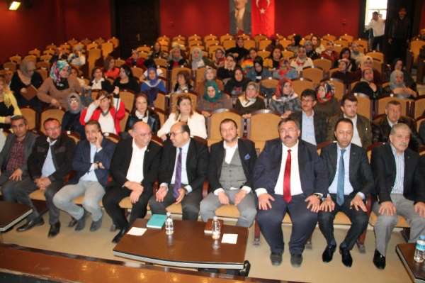 19. dönem düzenlenen AK Parti siyasi akademisi ilk dersi Amasya'da yapıldı 