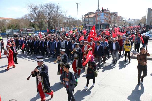 Konya'da şehitler için yürüdüler 
