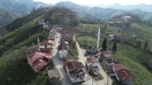 İki büyükşehrin arasında geçişin 5 adım olduğu mahalleliler, 'şehirler arası yas