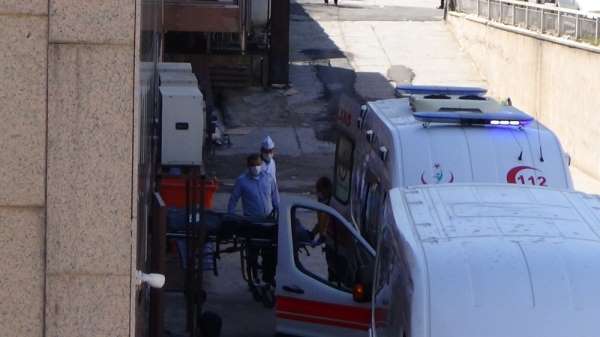 Terör saldırısında hayatını kaybedenlerin cenazeleri Diyarbakır'a getirildi