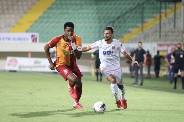 Süper Lig: Aytemiz Alanyaspor: 4 - Galatasaray: 1 (Maç sonucu) 