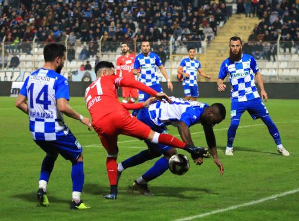 TFF 1. Lig: Adana Demirspor: 1 - BB Erzurumspor: 0 