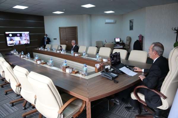 Cumhuriyet Üniversitesine 12 Bin Euro hibe