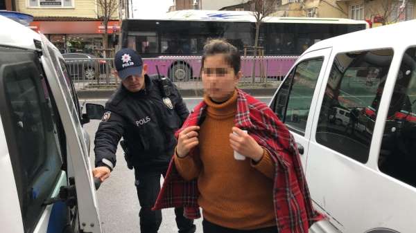 Esenyurt’ta Özbek uyruklu kadın, sevgilisini bıçakladı iddiası