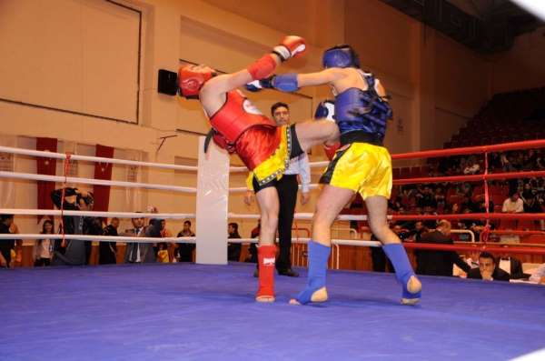 Kuşadası’nda Muay Thai heyecanı